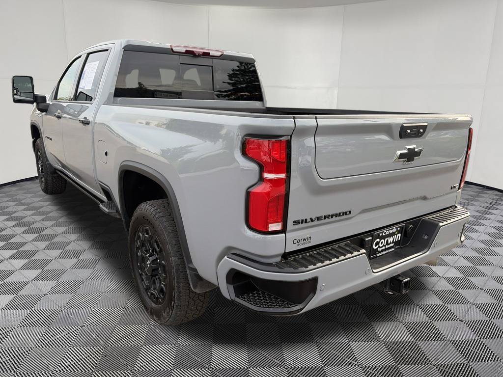 Used 2024 Chevrolet Silverado 2500 LTZ w/ LTZ Plus Package AWD/4WD image 7