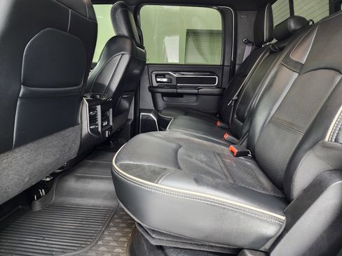 Used 2021 RAM 3500 Laramie w/ Night Edition image 36