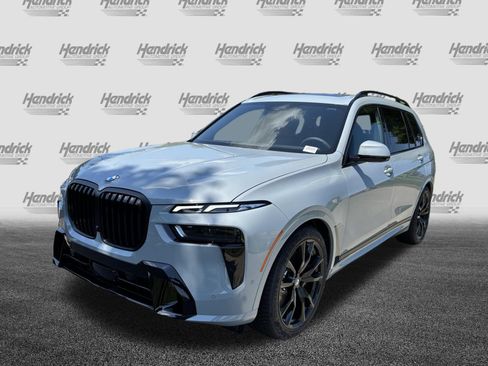 New 2027 BMW X7 xDrive40i w/ M Sport Package AWD/4WD image 5