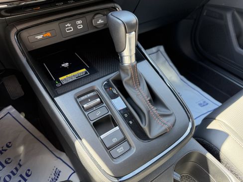 Used 2023 Honda CR-V Sport Touring image 18