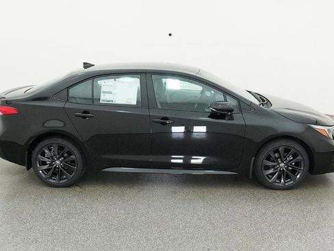 New 2026 Toyota Corolla SE image 17