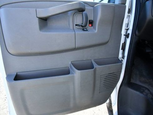 Used 2021 Chevrolet Express 3500 w/ Power Convenience Package image 20