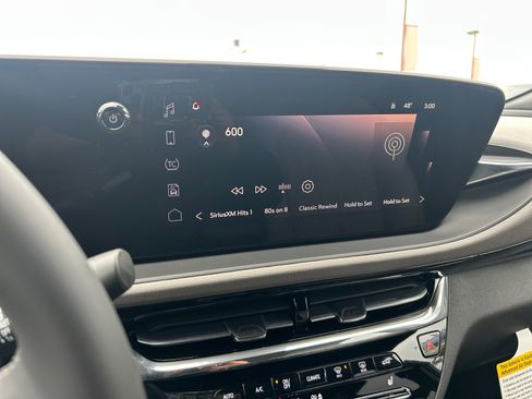 New 2026 Buick Envista Avenir image 17