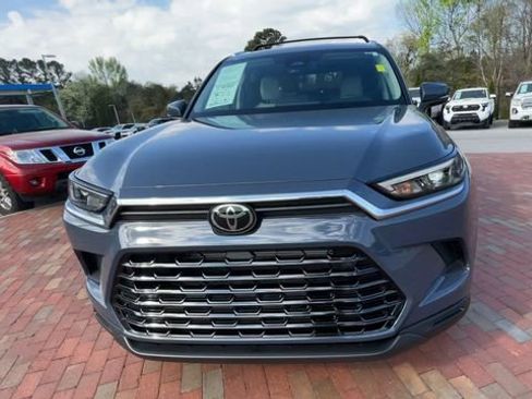 Used 2025 Toyota Grand Highlander AWD Hybrid image 4