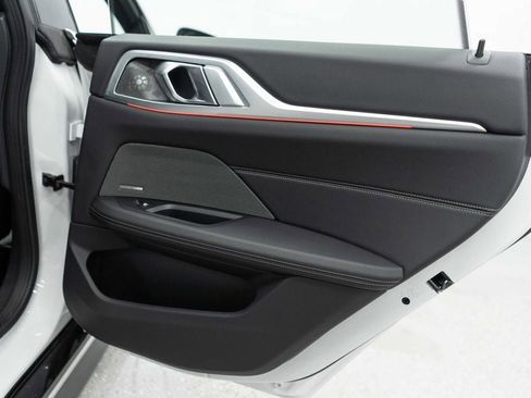 Used 2025 BMW 430i xDrive w/ Premium Package image 34