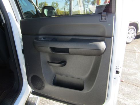 Used 2013 GMC Sierra 1500 SLE w/ Power Tech Package image 15