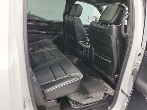 Used 2025 RAM 1500 Limited image 12