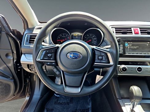 Used 2018 Subaru Outback 2.5i image 19