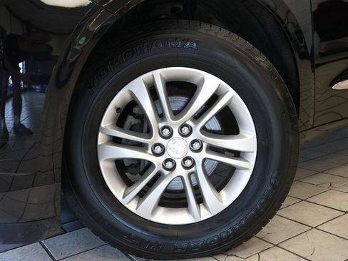 Used 2020 Buick Enclave Essence w/ Sound and Sites Package AWD/4WD image 51