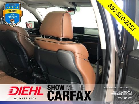 Used 2023 Acura MDX SH-AWD w/ Advance Package image 15