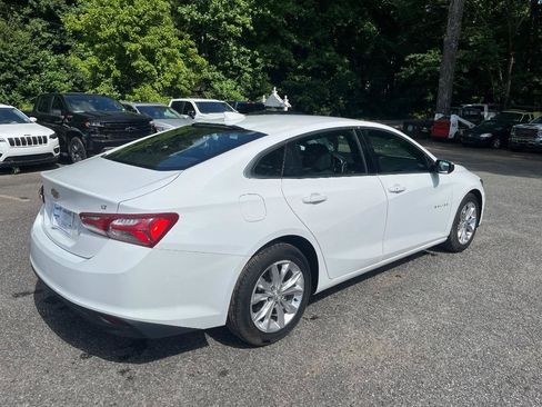 Used 2019 Chevrolet Malibu LT FWD image 9