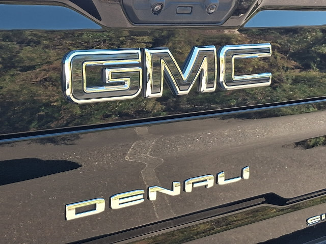 Used 2024 GMC Sierra 3500 Denali Ultimate AWD/4WD image 33