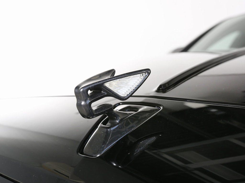 Used 2026 Bentley Flying Spur Azure AWD/4WD image 8