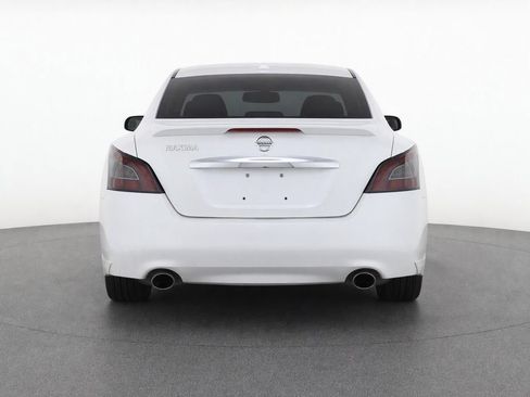 Used 2011 Nissan Maxima 3.5 SV w/ Tech Pkg FWD image 7