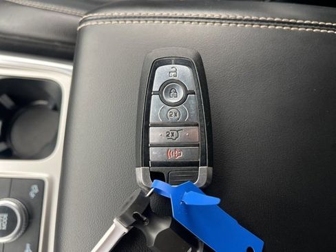 Used 2020 Ford Explorer ST image 70