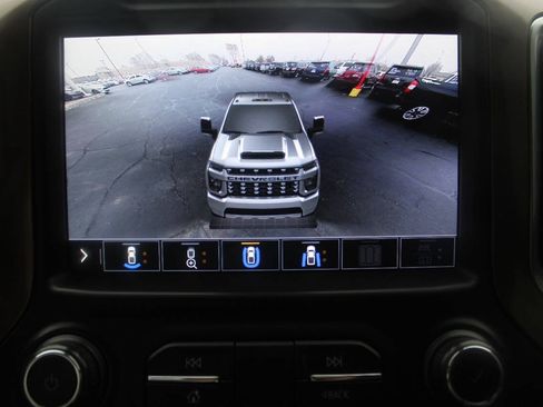 Used 2020 Chevrolet Silverado 2500 High Country w/ Technology Package AWD/4WD image 24