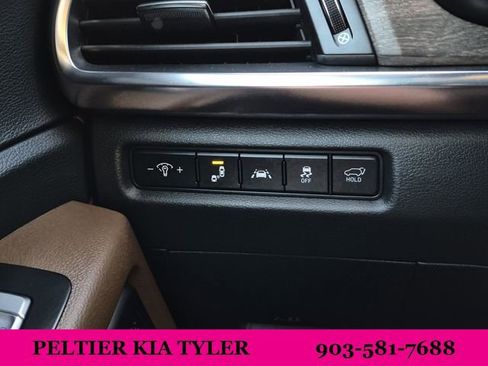 Used 2021 Kia Telluride SX w/ SX Prestige Package image 37