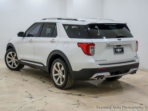 Used 2020 Ford Explorer Platinum w/ Premium Technology Package image 10