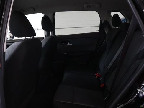 Used 2023 Nissan Rogue SV AWD/4WD image 14