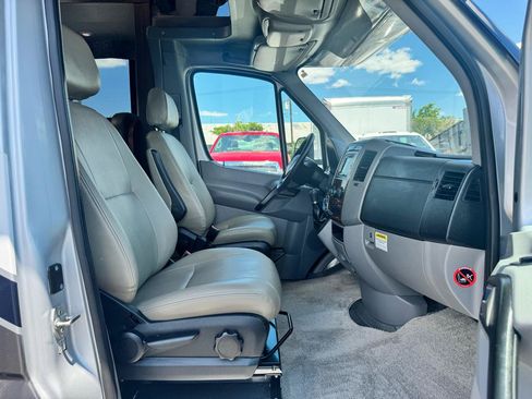 Used 2016 Mercedes-Benz Sprinter 3500 image 15
