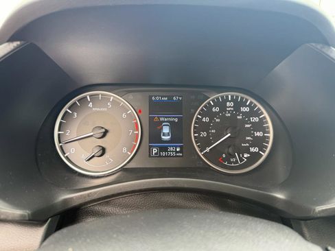 Used 2024 Nissan Sentra S FWD image 23