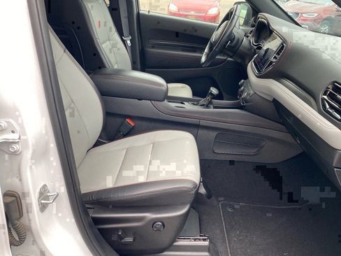 Used 2024 Dodge Durango GT image 28