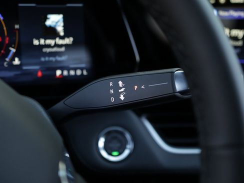 New 2026 Chevrolet Equinox LT w/ Convenience Package II image 22