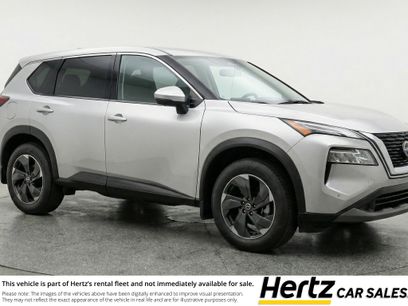 Used 2025 Nissan Rogue SV