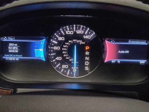 Used 2014 Ford Edge Limited FWD image 23