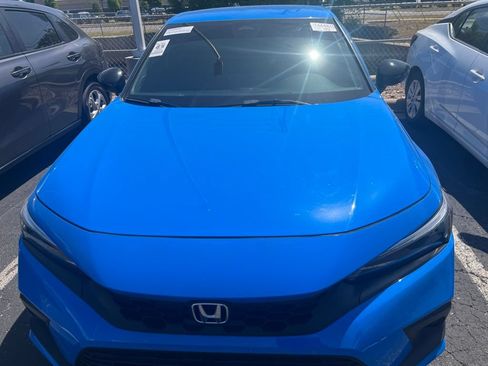 Used 2024 Honda Civic Sport image 2