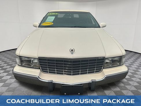 Used 1995 Cadillac Fleetwood Brougham RWD image 8