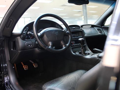 Used 2003 Chevrolet Corvette Z06 w/ Memory Package, 3 Drivers image 23