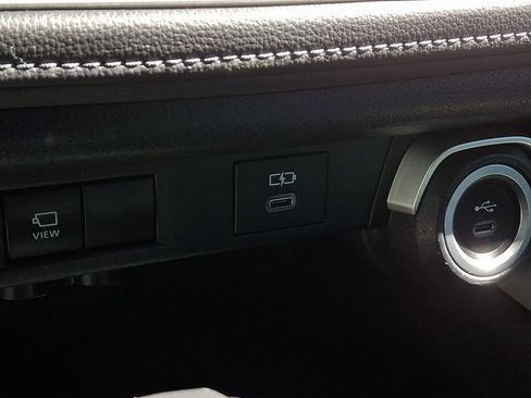 Used 2024 Toyota Grand Highlander Limited image 23