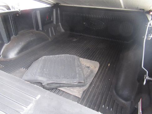 Used 2016 Ford F150 XLT w/ Equipment Group 301A Mid RWD image 12