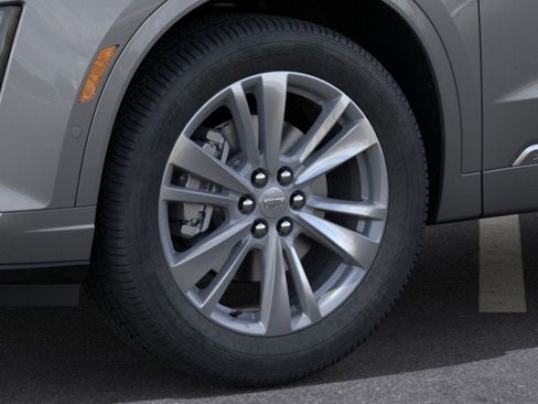 New 2025 Cadillac XT6 Premium Luxury w/ Technology Package image 9