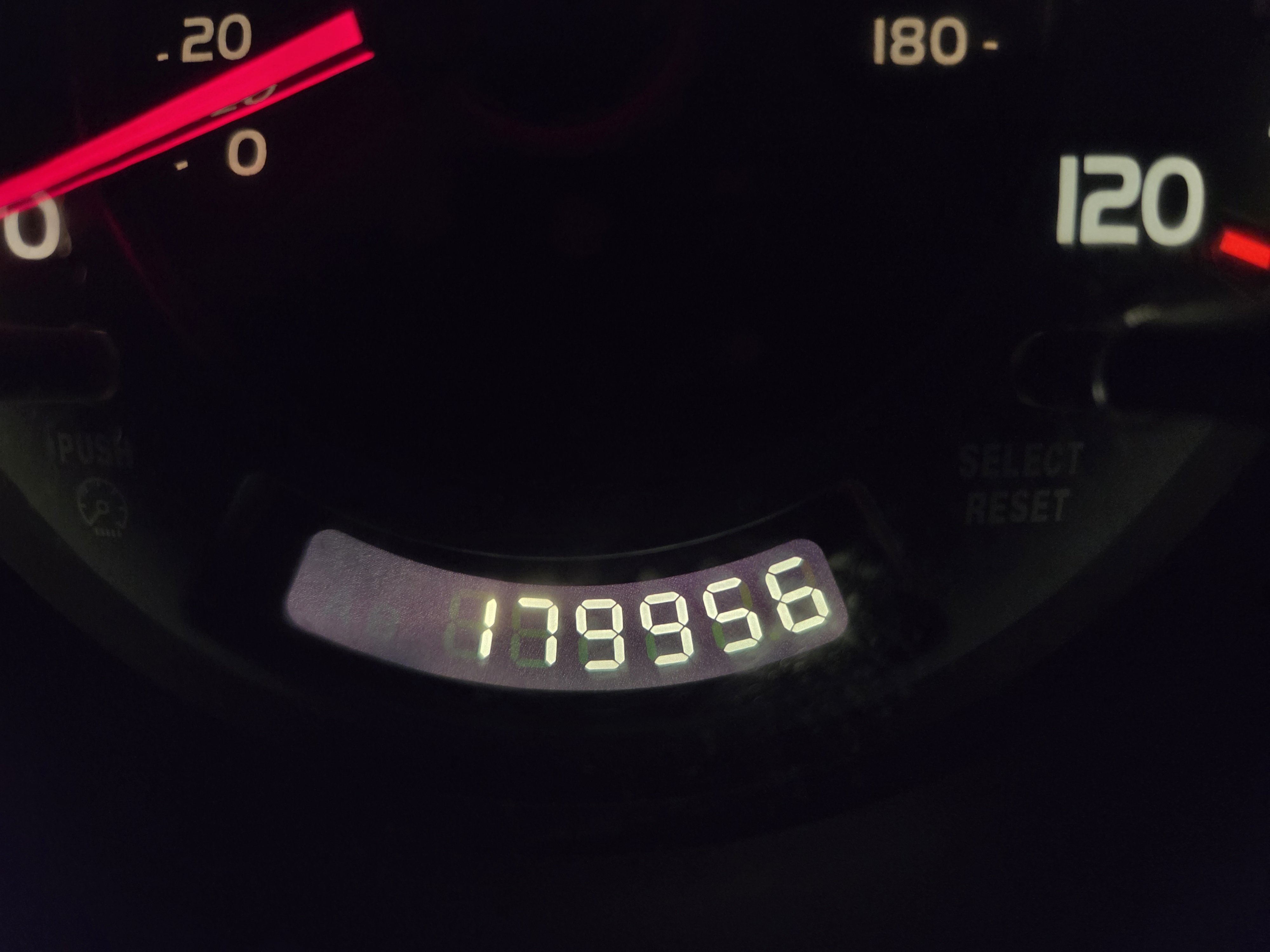 Used 2004 Honda Element EX image 39
