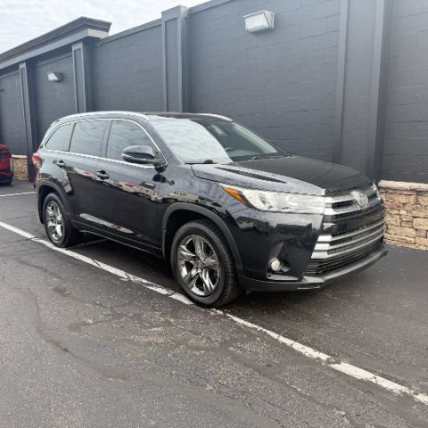 Used 2017 Toyota Highlander Limited Platinum AWD/4WD image 11