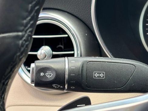 Certified 2019 Mercedes-Benz C 300 4MATIC Sedan image 19