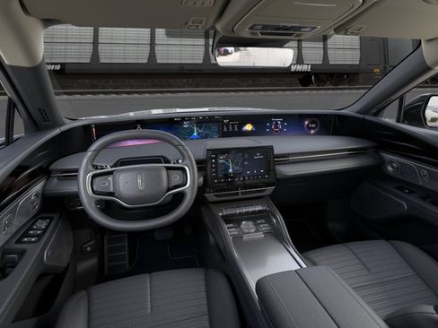 New 2026 Lincoln Nautilus Reserve AWD/4WD image 9