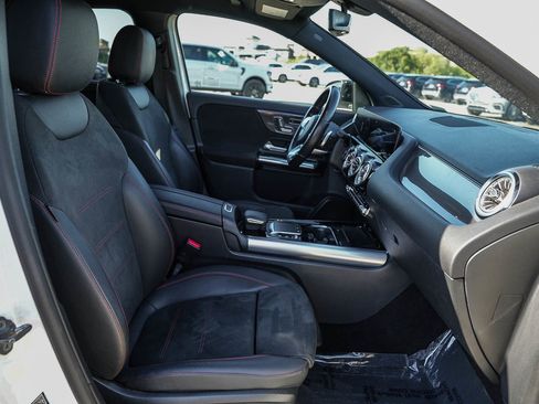 Used 2022 Mercedes-Benz GLA 250 image 16