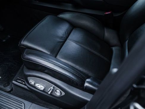 Used 2012 Porsche Cayenne image 68