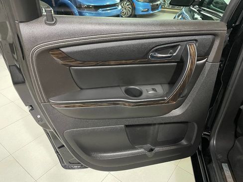 Used 2016 GMC Acadia Denali image 19