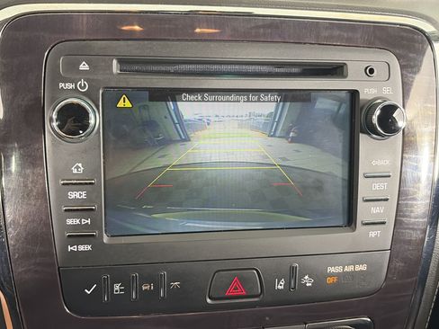 Used 2017 Buick Enclave Premium AWD/4WD image 24