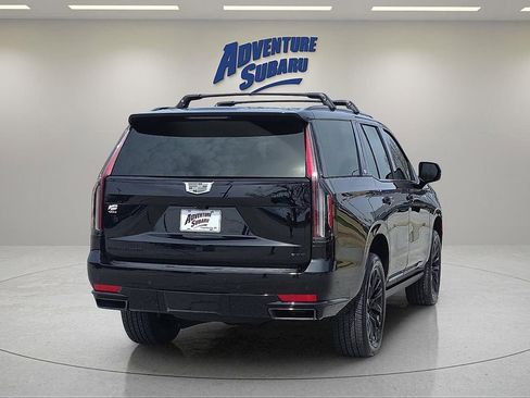 Used 2024 Cadillac Escalade Sport Platinum w/ LPO, ONYX Package image 6