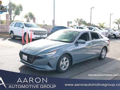 Used 2022 Hyundai Elantra SE
