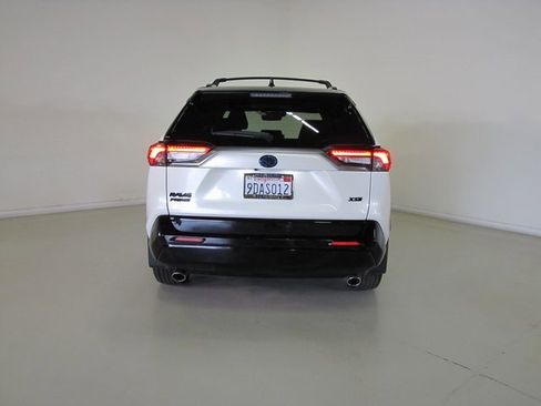 Used 2022 Toyota RAV4 XSE image 25