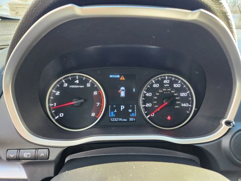 Used 2019 Mitsubishi Eclipse Cross AWD image 34