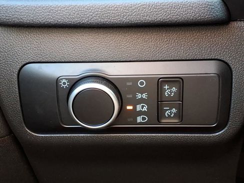 Used 2025 Ford Escape ST-Line image 11