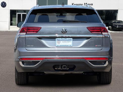 Used 2022 Volkswagen Atlas Cross Sport SE image 5