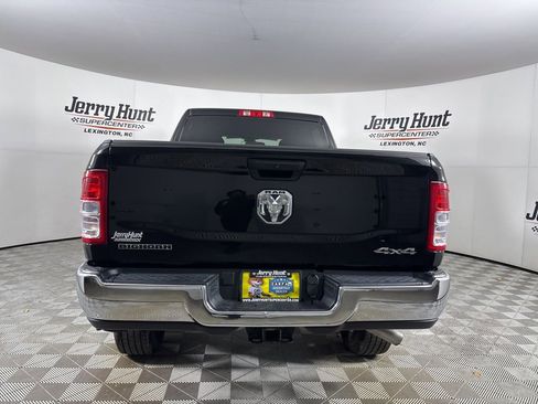 Used 2024 RAM 2500 Big Horn w/ Bed Utility Group image 6